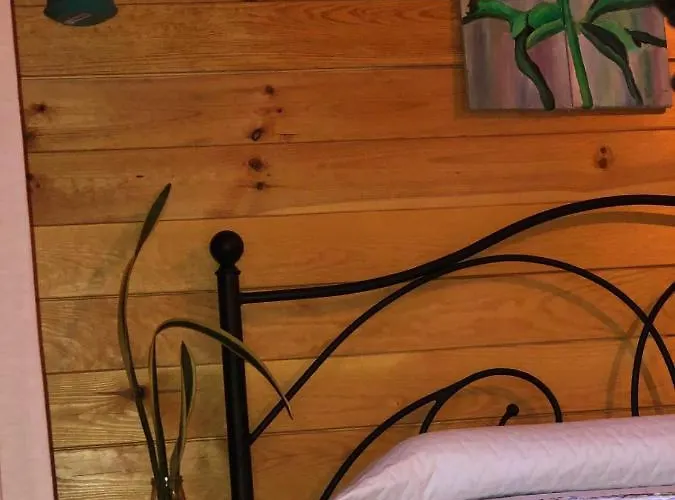 Happy Glamping Cy בקתה Agios Theodoros