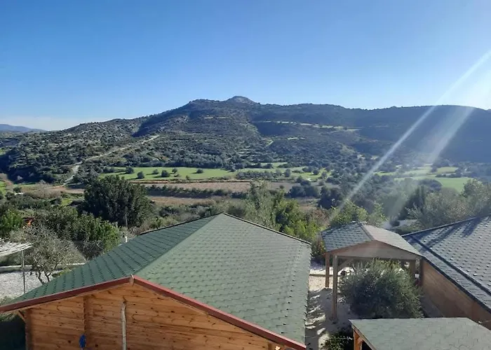 בקתה Happy Glamping Cy