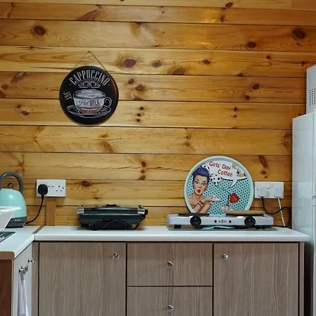 Happy Glamping Cy * Agios Theodoros