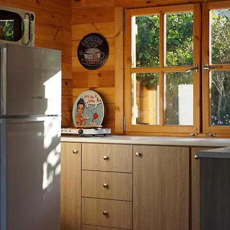 Chalet Happy Glamping Cy *